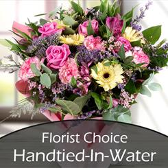 Faiths Favourites Choice Hand-Tied in Water